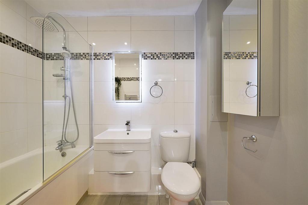 Flat 19, Donnington Court - 8ia Vdk Dze Qlc Eigly EYe.j