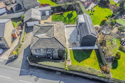 4 bedroom detached house for sale, Bottoms Lane, Birkenshaw, Bradford, West Yorkshire, BD11