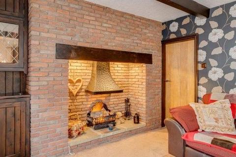 4 bedroom detached house for sale, Bottoms Lane, Birkenshaw, Bradford, West Yorkshire, BD11