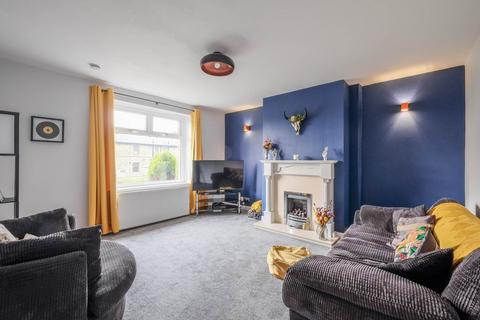 3 bedroom end of terrace house for sale, Broadlands, Holmfirth HD9