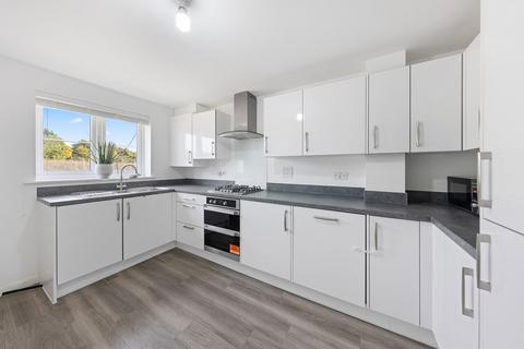 4 bedroom detached house to rent, Gravesend DA11