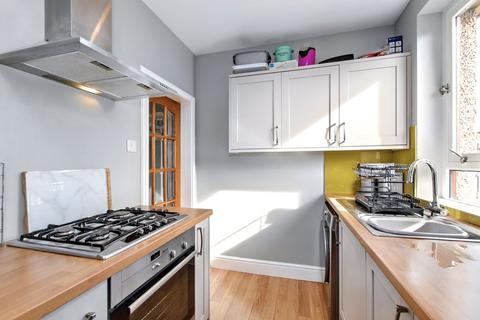 51/2 Loganlea Drive, Edinburgh, EH7 6LQ