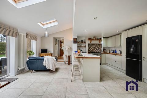 84 Longmeanygate, Leyland, PR26 7PB