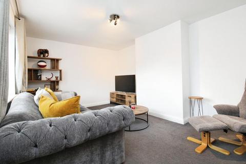 3 bedroom terraced house for sale, Elm Road, Ripon