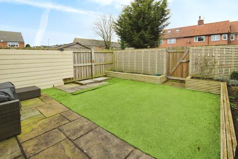3 bedroom terraced house for sale, Elm Road, Ripon