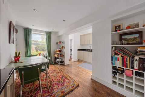 3 bedroom terraced house for sale, Ferndale Road, London SW9