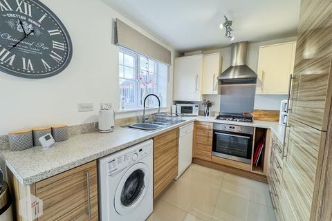 20 Elton Fold Chase, Bury, BL8 1PW