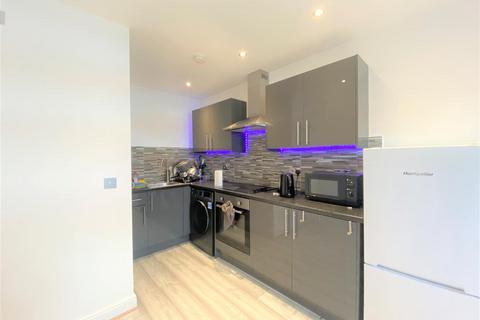 2 bedroom flat to rent, Charles Street, Leicester, LE1