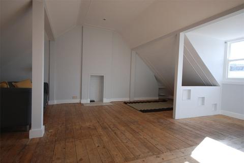 3 bedroom apartment to rent, Barcombe Avenue, Streatham Hill SW2