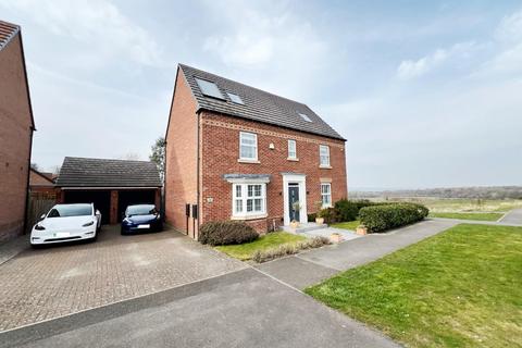 6 bedroom detached house for sale, Lotherton Drive, Spennymoor