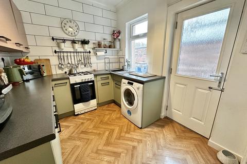 8 Edward Street, Thornton-cleveleys, FY5 4JE