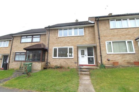 3 bedroom terraced house to rent, Ardleigh, Basildon, Essex, SS16