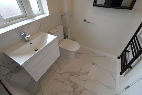 3 bedroom terraced house to rent, Ardleigh, Basildon, Essex, SS16