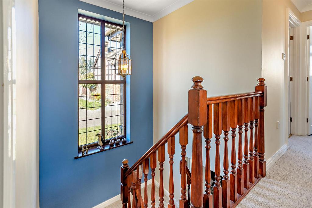 8640487-interior04-800.jpg