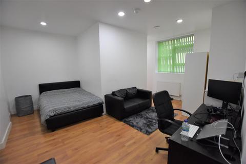 Studio to rent, Phoenix Yard, Upper Brown Street, Leicester, LE1