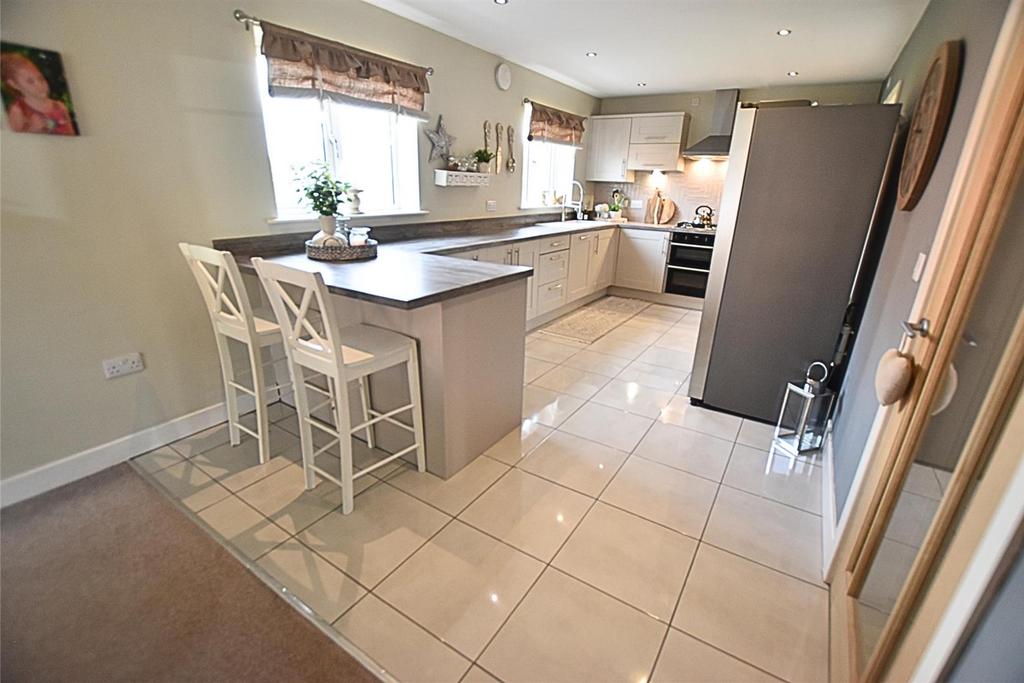 Kitchen diner