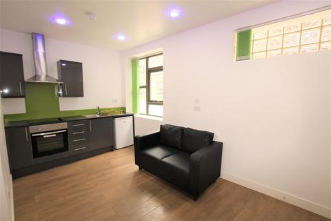 Studio to rent, Phoenix Yard, Upper Brown Street, Leicester, LE1