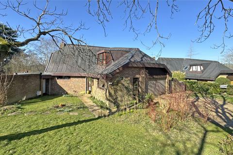 10 Michael Fields, Forest Row, RH18 5BH