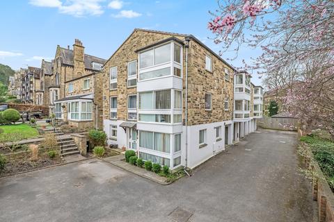 2 bedroom flat for sale, Parish Ghyll Road, Ilkley, West Yorkshire, LS29