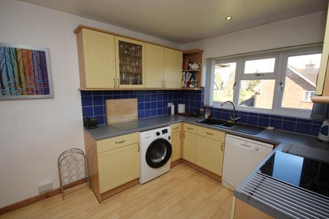 2 bedroom maisonette for sale, Queens Avenue, Maidstone ME16