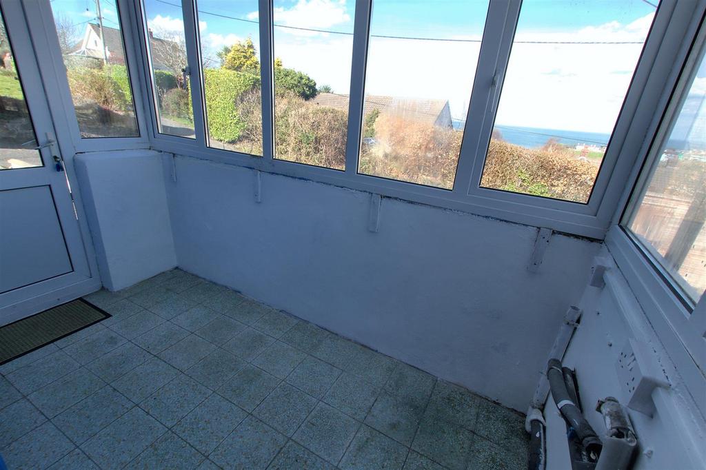 Side porch