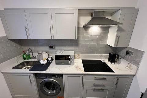 2 bedroom flat for sale, Barking, IG11