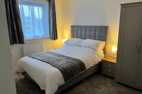 2 bedroom flat for sale, Barking, IG11