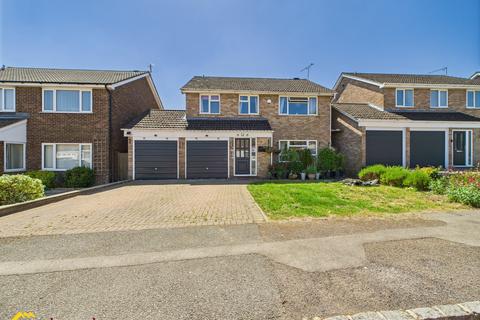Chipperfield Park Road, Bloxham OX15