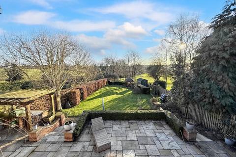 4 bedroom detached house for sale, Riggs Lane, Ashbourne, DE6