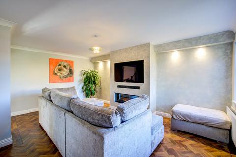 4 bedroom detached house for sale, Berkeley Close, Boldon Colliery