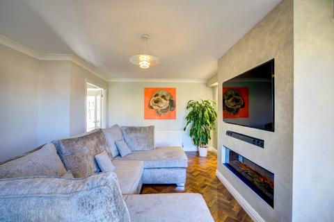 4 bedroom detached house for sale, Berkeley Close, Boldon Colliery
