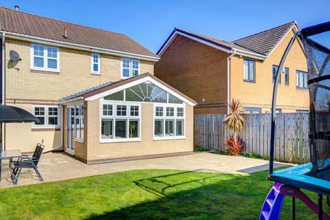 16 Berkeley Close, Boldon Colliery, NE35 9LQ