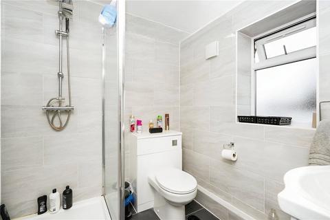 House share to rent, Elizabethan Close, Stanwell, Staines-upon-Thames, Surrey, TW19