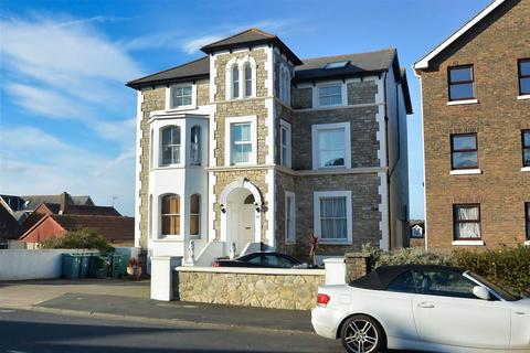 1 bedroom flat for sale, ELMFIELD/RYDE