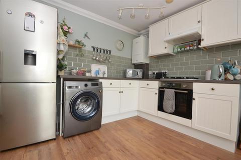 1 bedroom flat for sale, ELMFIELD/RYDE