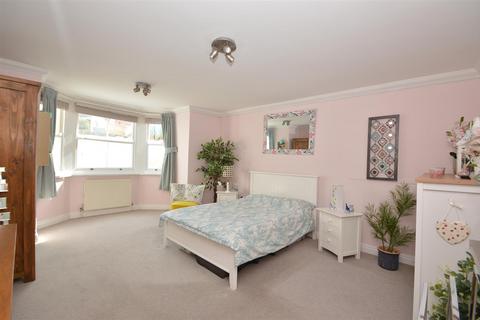 1 bedroom flat for sale, ELMFIELD/RYDE