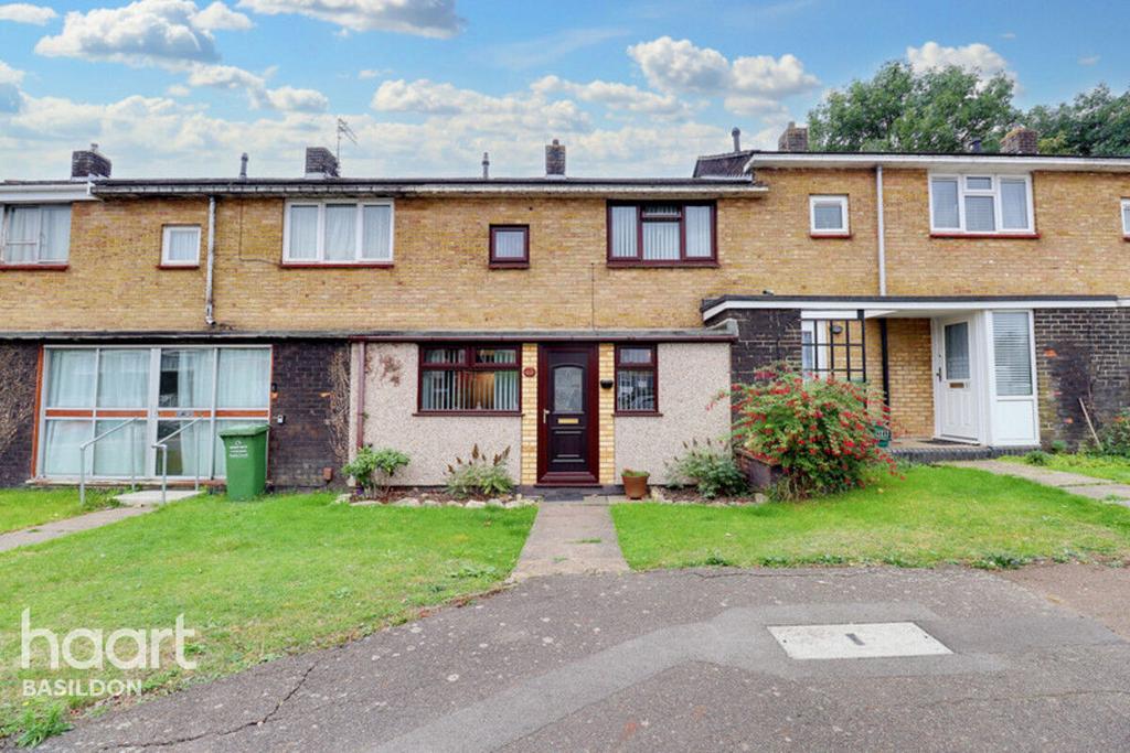 Maydells Basildn Grapnells, Basildon 2 bed terraced house - £290,000