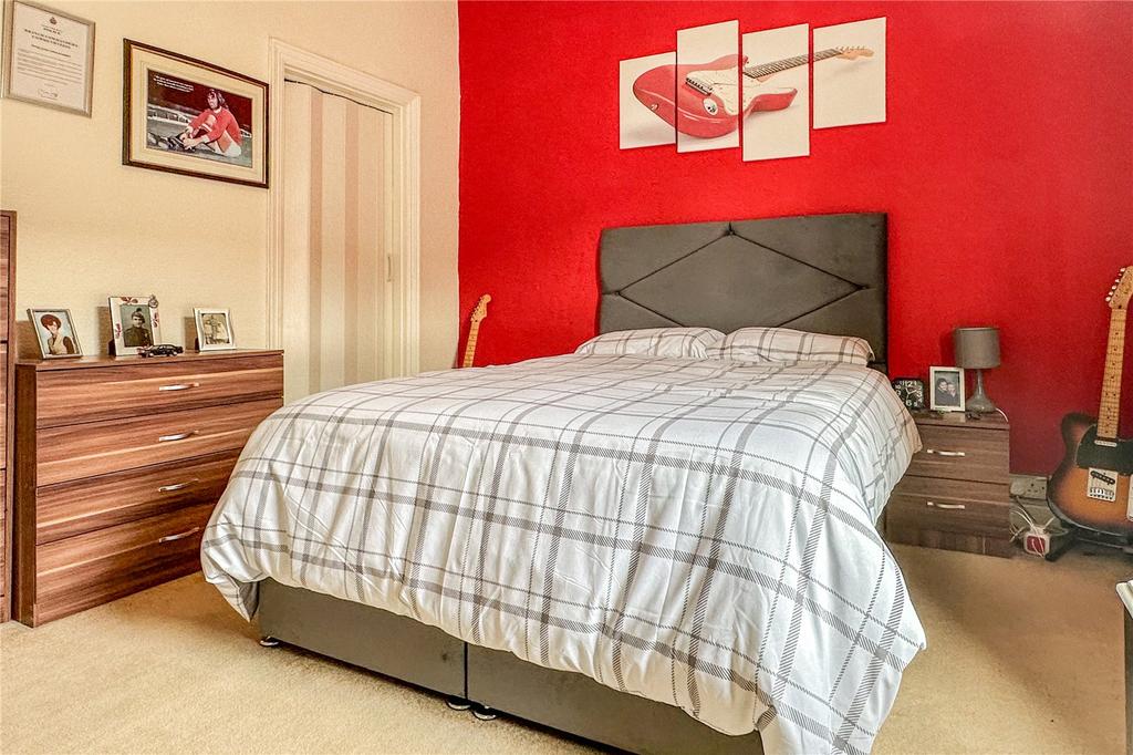 Bed 1