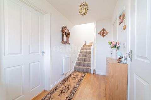 3 bedroom terraced house to rent, Sergeant Street, Colchester