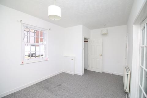 2 bedroom terraced house for sale, Mount Street, Fleetwood, Lancashire, FY7