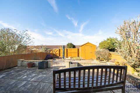 35 Angus Close, Ramleaze, Swindon, SN5 5PT