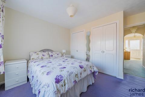 35 Angus Close, Ramleaze, Swindon, SN5 5PT