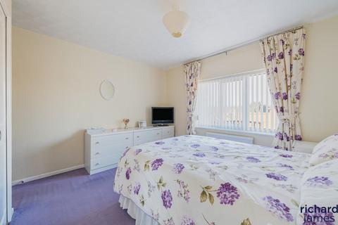 35 Angus Close, Ramleaze, Swindon, SN5 5PT