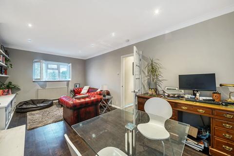 2 bedroom maisonette for sale, Worcester Park Road, Worcester Park KT4