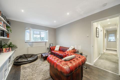 2 bedroom maisonette for sale, Worcester Park Road, Worcester Park KT4