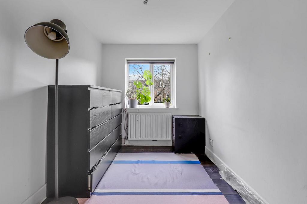 13-5300 JHProp Wpen - 2 Capel Court - 37-medium.jpg