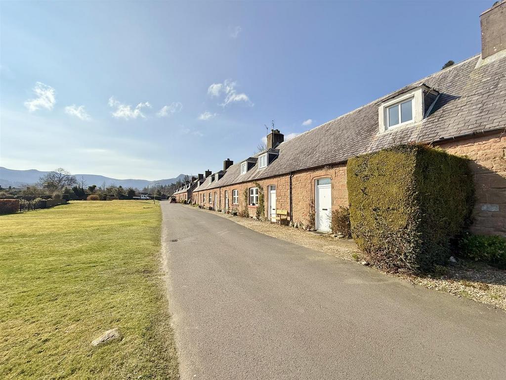 'Douglas Row'