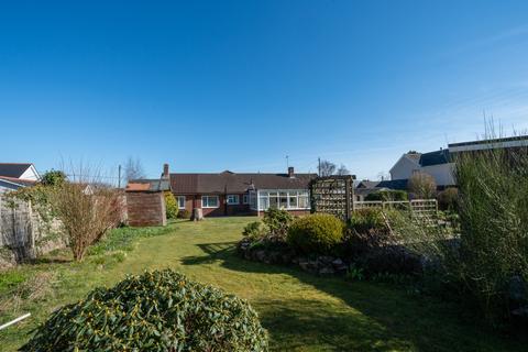 3 bedroom bungalow for sale, Woodlands Road, Woodlands, Southampton
