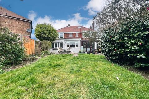 4 bedroom detached house for sale, Caldervale Avenue, Poulton-Le-Fylde FY6