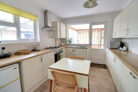 3 bedroom detached bungalow for sale, THE FLORINS, PURBROOK